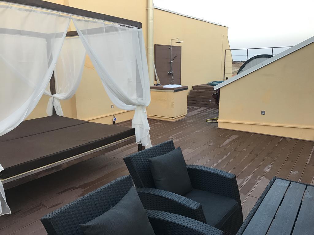 Scandik Apartment Terrace 波尔塔瓦 外观 照片